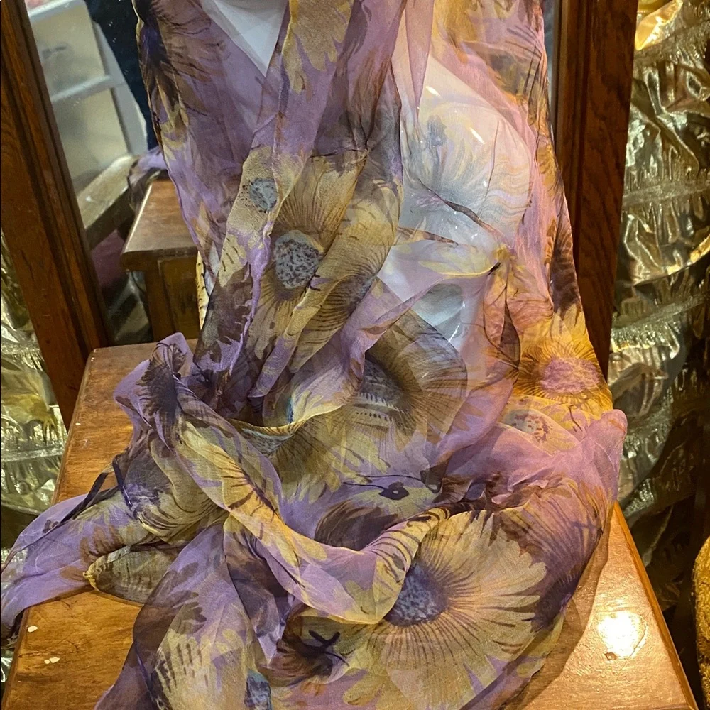 Lightweight Floral Sheer Scarf in Lavender 80 x 150 cm